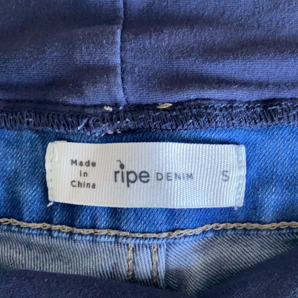 Ripe maternity Jean shorts - Picture 3 of 3